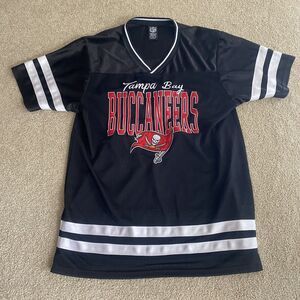 Tampa Bay Buccaneers Women’s NFL Team Apparel Stitched Jersey Shirt – Size XS